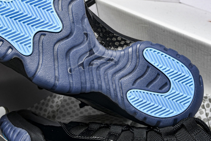 Jordan 11 Retro Gamma Blue (2025) CT8012-047
