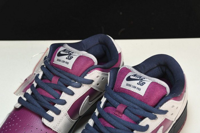 nike sb dunk low atmosphere grey true berry bq6817-001