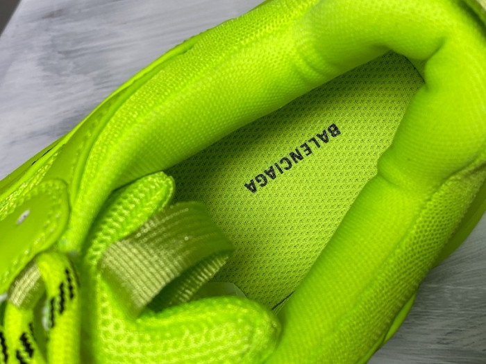 bl triple s trainers clear sole fllo yellof 541624 w09o1 9002