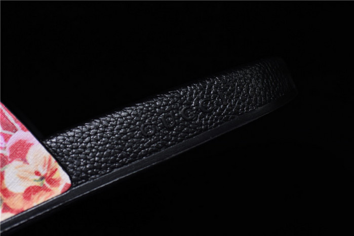 gc leather slide sandal with flower 0400088498707