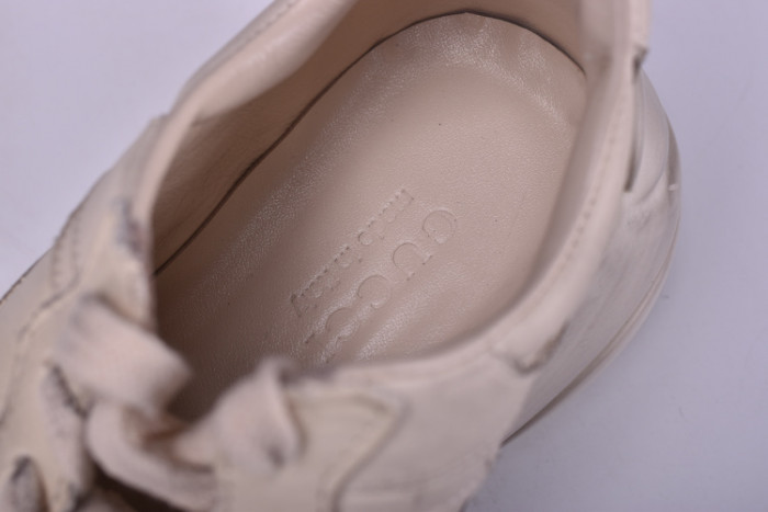 gc rhyton vintage trainer sneaker mens 498916 a9l00 9522