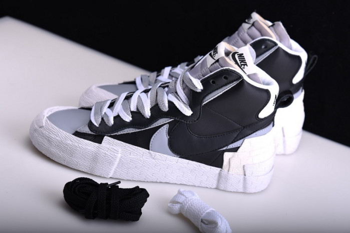 nike blazer high sacai white-grey - bv0072-002