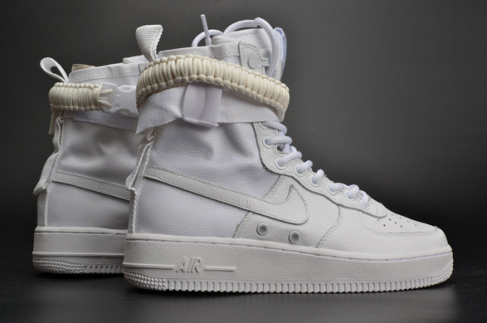 nike wmns sf force 1 “triple white” 903270 100