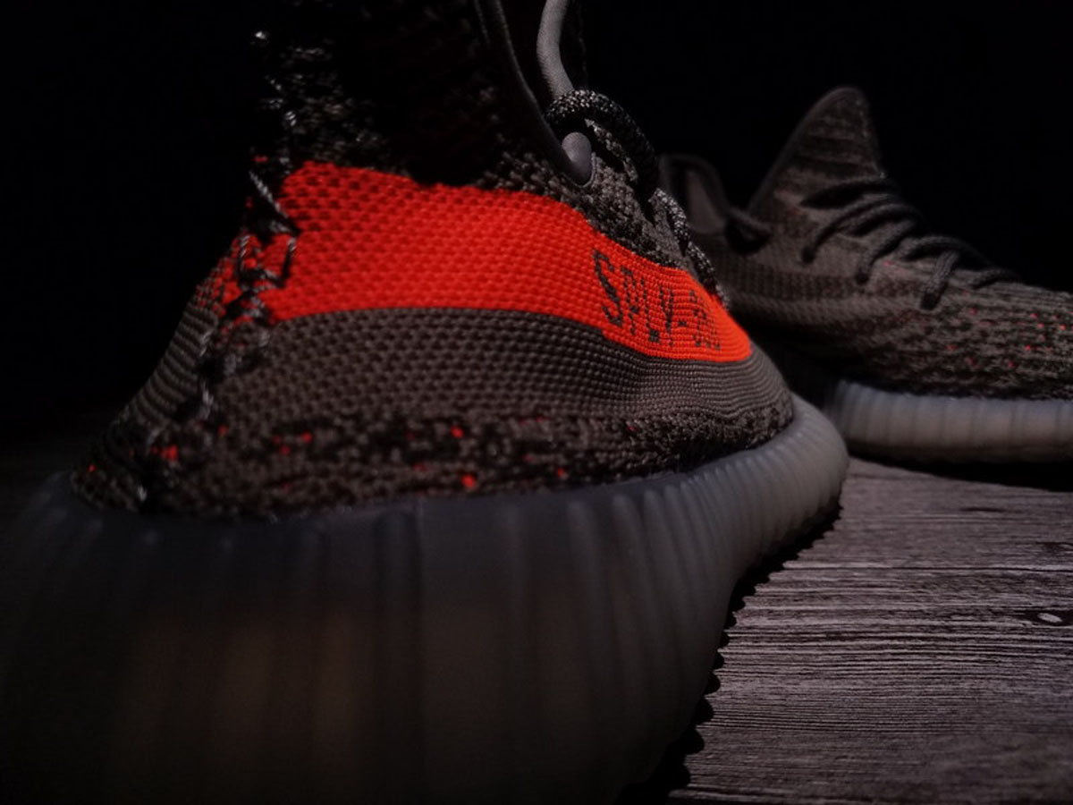 Yeezy 350 Boost V2 Beluga