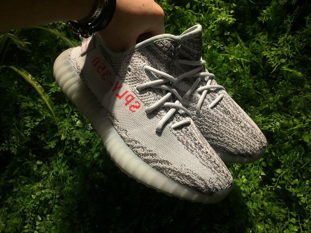 Yeezy 350 Boost V2 Blue Tint