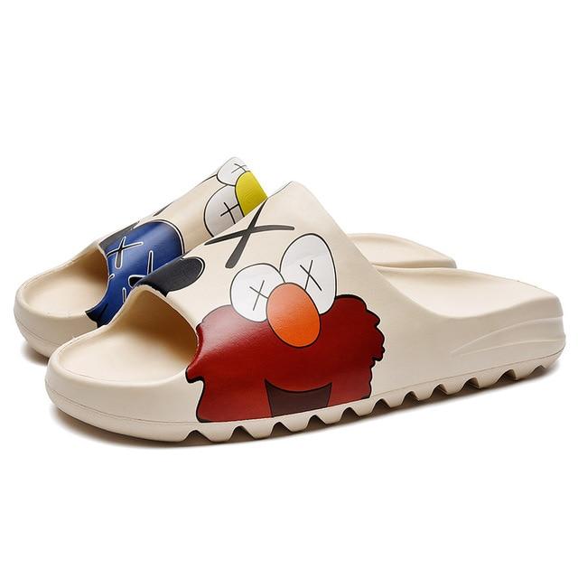 YEEZY SLIDE X KAWS TERBARU LUCU