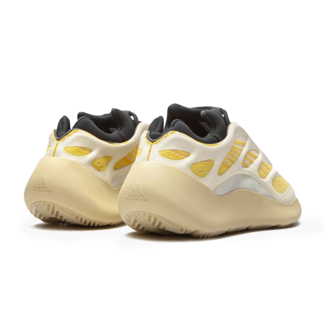 Yeezy 700 V3 “Safflower”