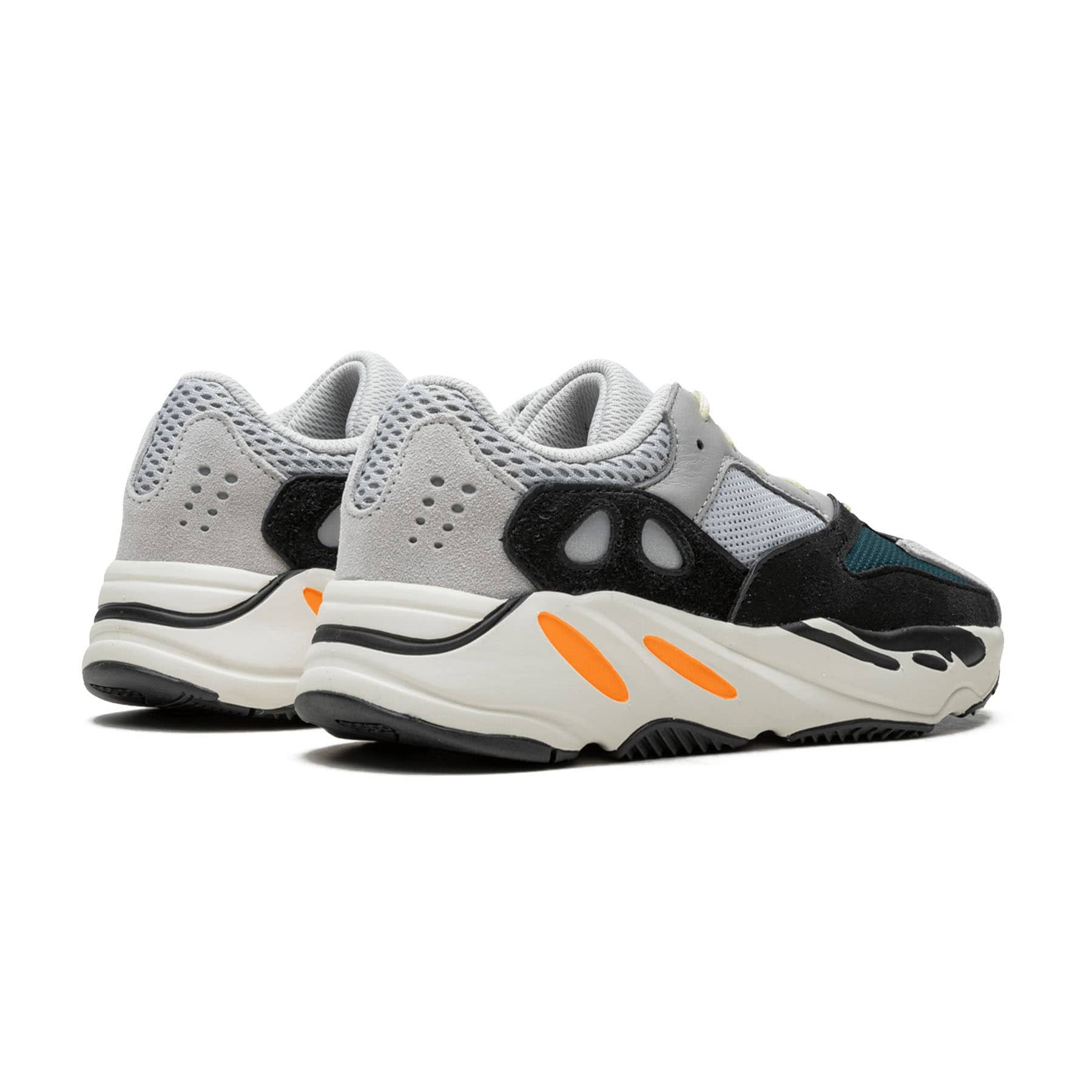 YEEZY BOOST 700 KIDS WAVE RUNNER
