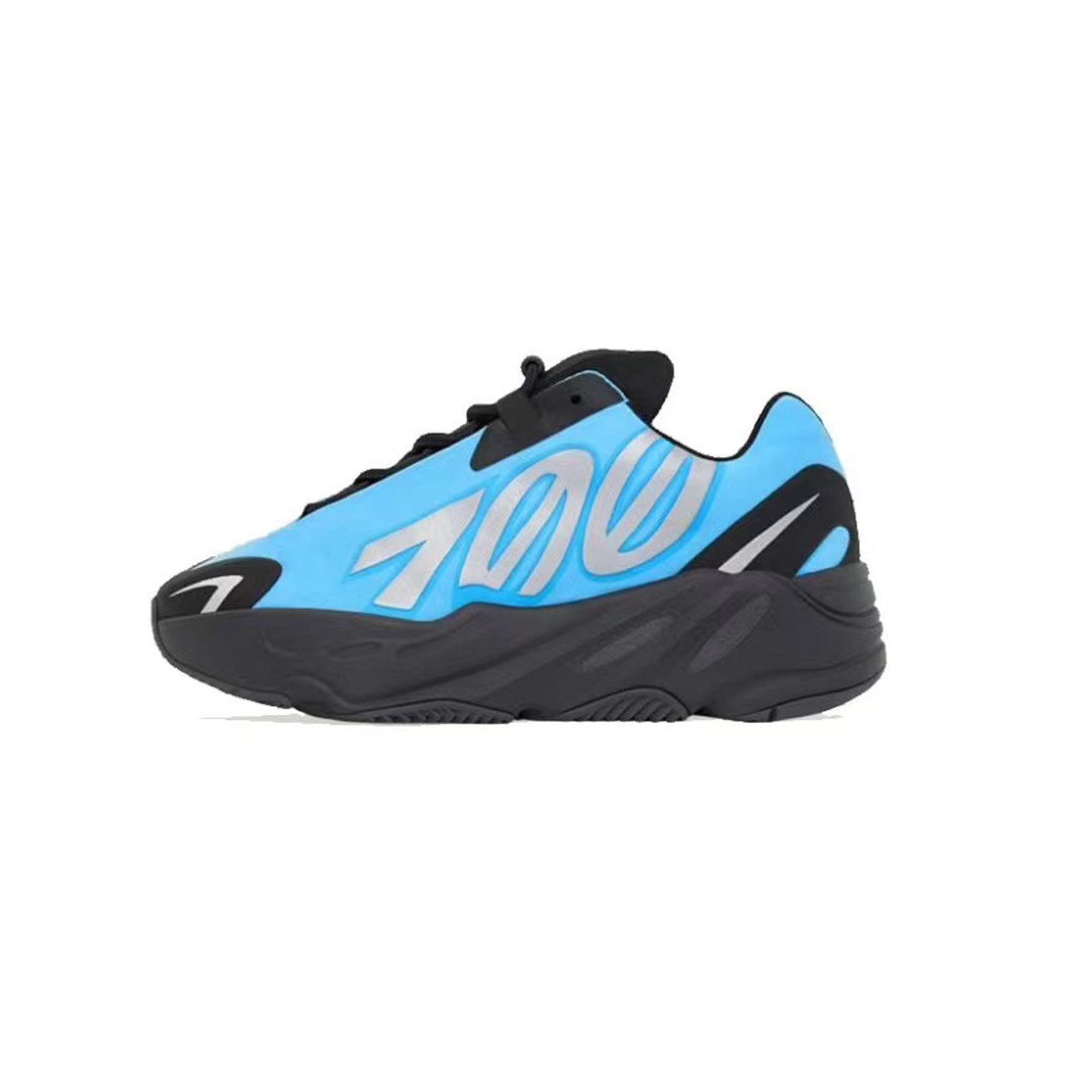 YEEZY BOOST 700 MNVN KIDS BRIGHT CYAN
