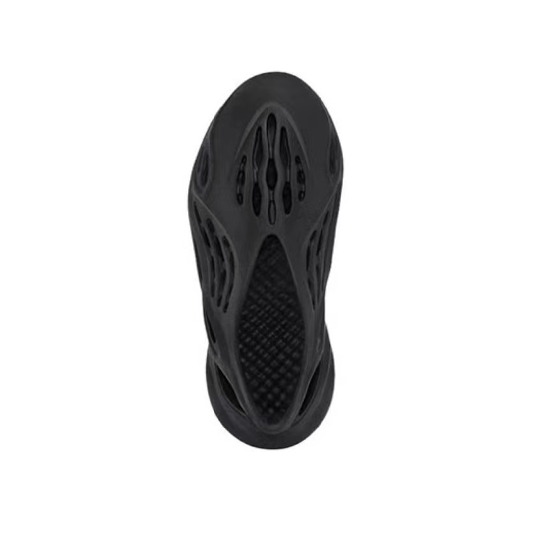 YEEZY FOAM RUNNER KIDS ONYX