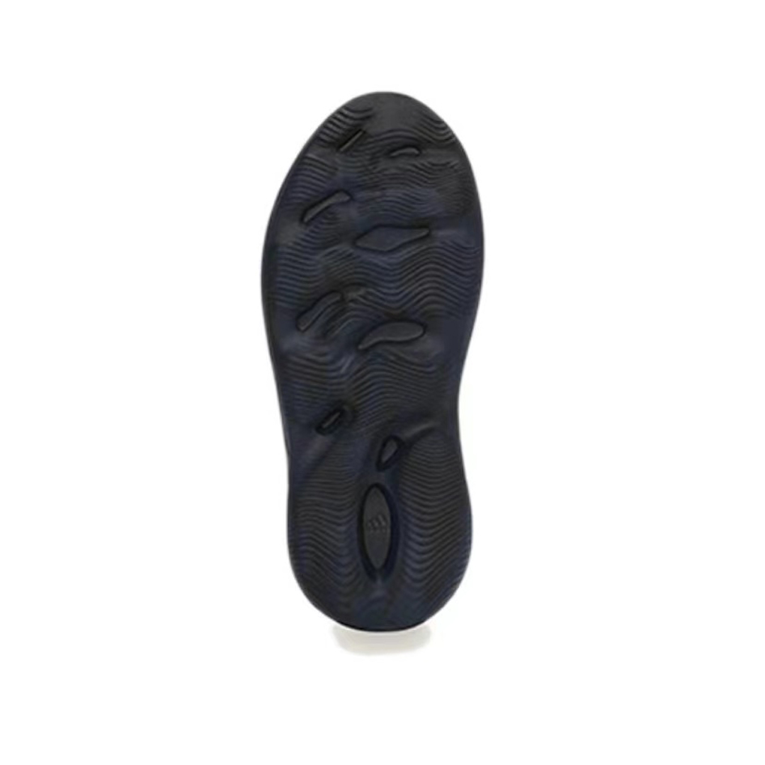 YEEZY FOAM RUNNER KIDS MINERAL BLUE